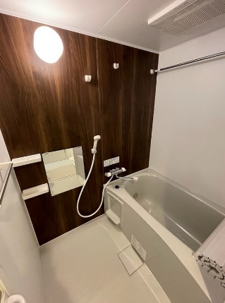 バス・シャワールーム　清潔な浴室！