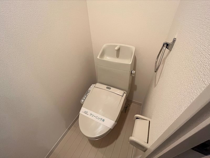 トイレ　別号室イメージ