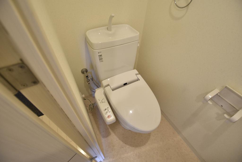 トイレ　シャワー付トイレ