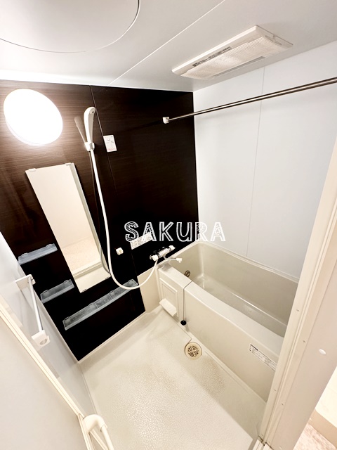 バス・シャワールーム　日々の疲れを癒すお風呂です♪