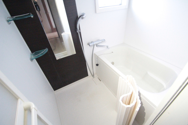 バス・シャワールーム　※角部屋のお写真を参考にしております