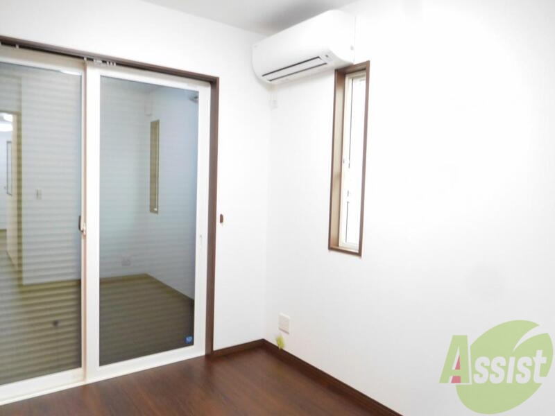 その他部屋・スペース　窓が多くて風の通が良さそうです！