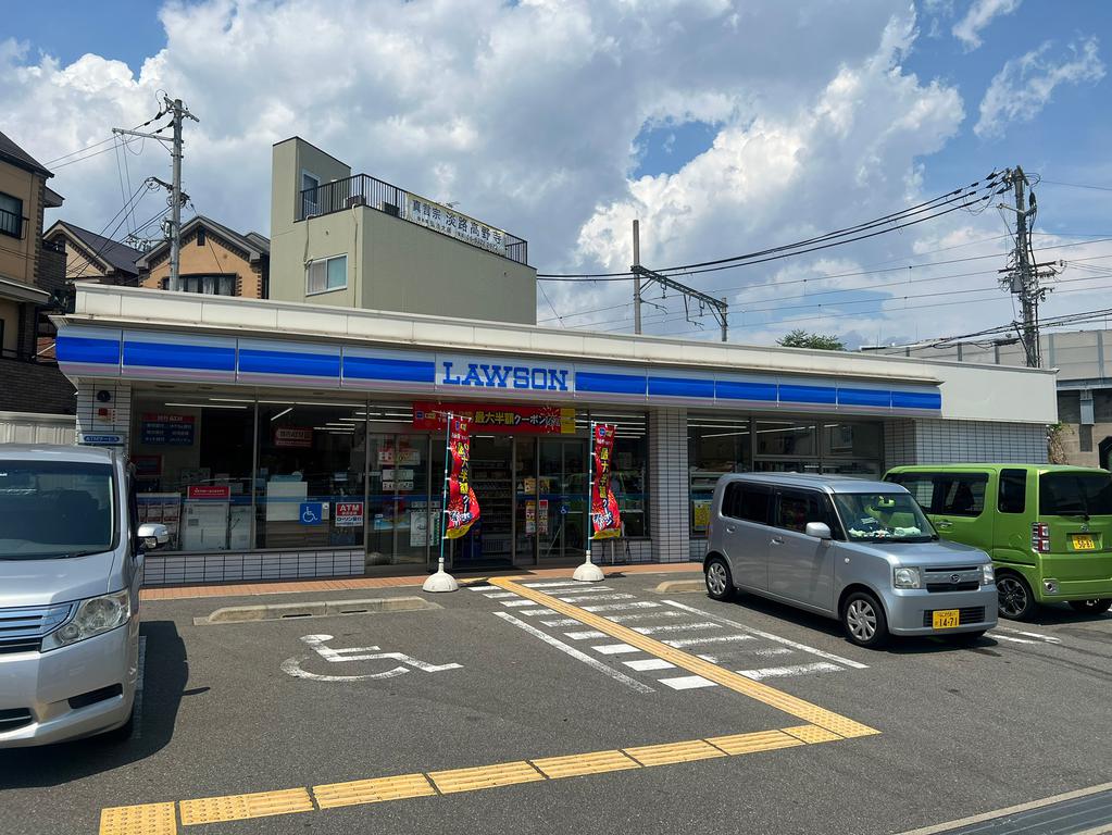 コンビニ　ローソン東淡路五丁目店（コンビニ）まで222m