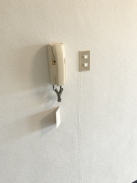 セキュリティ　※補修前の参考画像の為、設備等は現況優先。