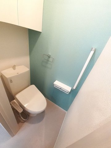 トイレ　落ち着いたトイレです