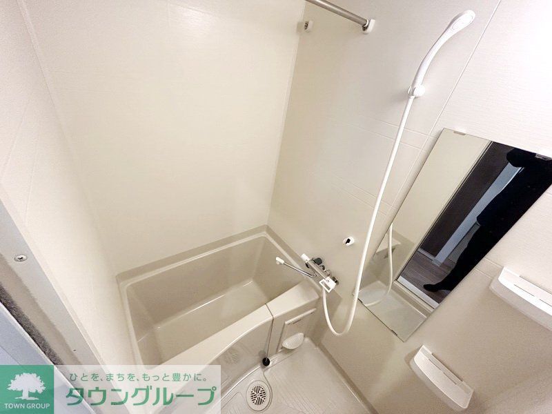 バス・シャワールーム　同物件別部屋写真