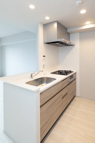 キッチン　※写真は同タイプ住戸です。