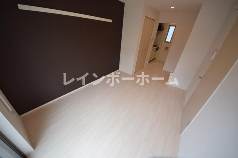 居室・リビング　※別部屋参考写真。