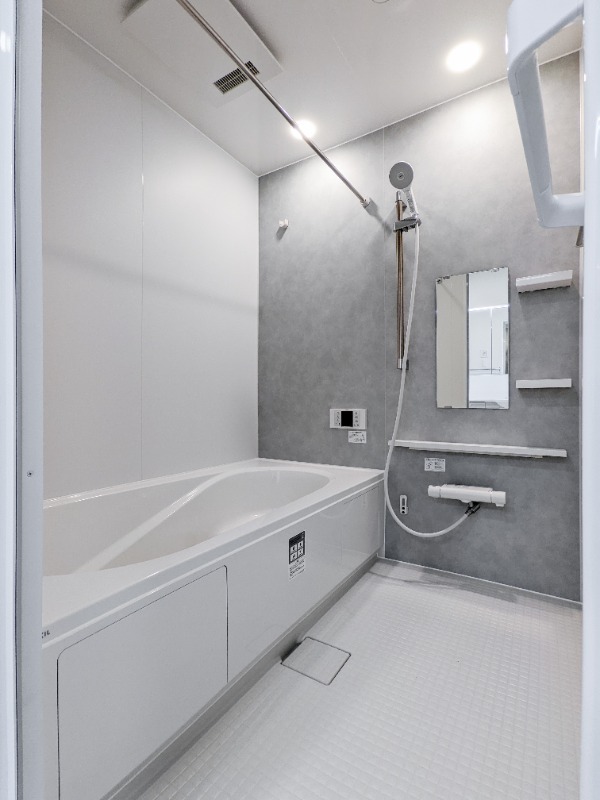 バス・シャワールーム　図面と現状に相違がある場合には現状を優先