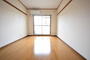 居室・リビング　～白を基調としたきれいなお部屋っ～