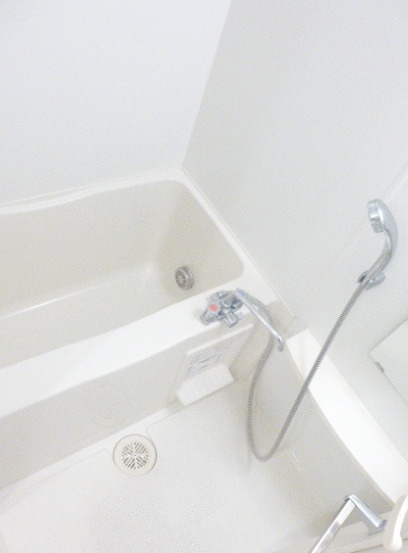 バス・シャワールーム　別部屋の画像を使用しております。