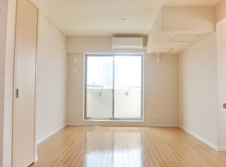 居室・リビング　別部屋の画像を使用しております。