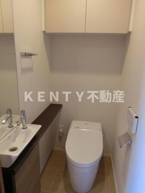 トイレ　別部屋参考写真