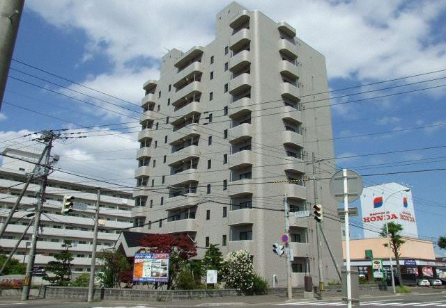 建物外観　都市ガス採用のリフォーム済で綺麗になったお部屋です♪