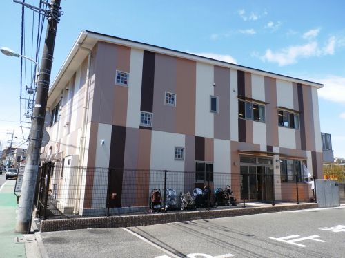 幼稚園・保育園　小金井けやきの森認定こども園（幼稚園・保育園）まで847m