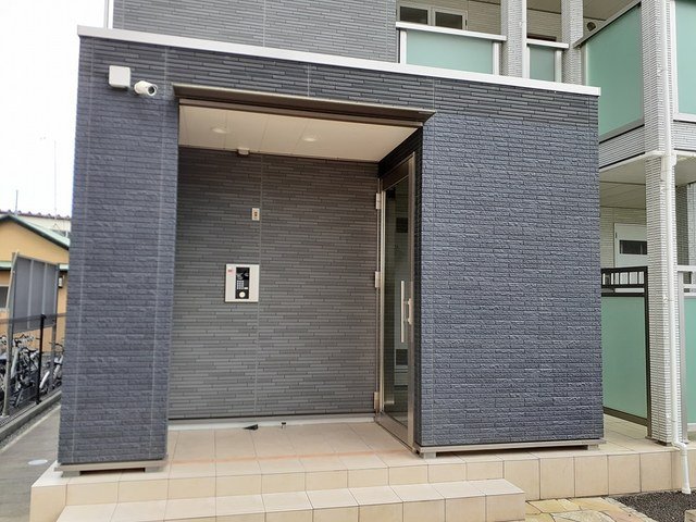エントランス　清潔なエントランスです