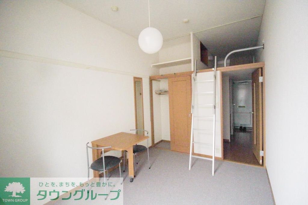 ＪＲ相模線 香川駅 徒歩12分 3階建 築21年の居間写真