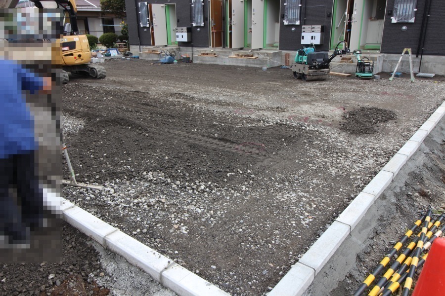 駐車場　駐車場