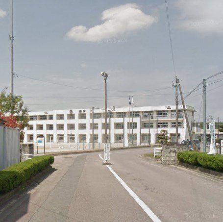 中学校　美濃加茂市立西中学校（中学校）まで1480m