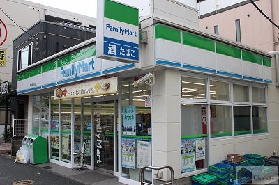 コンビニ　ファミリーマート 横浜浅間町店（コンビニ）まで307m