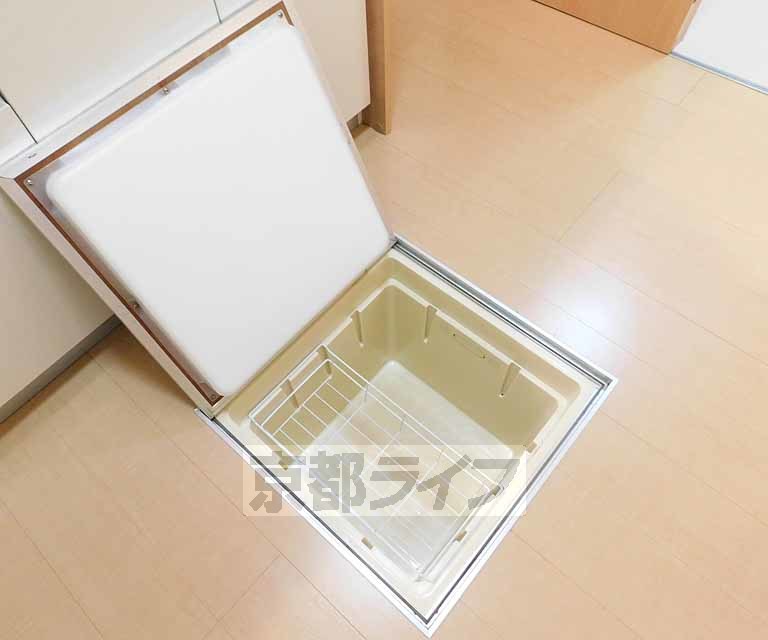 収納　床下収納も！