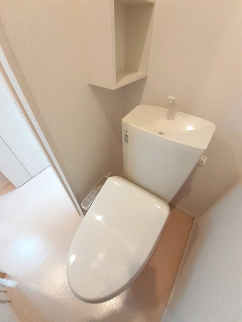 トイレ　トイレ
