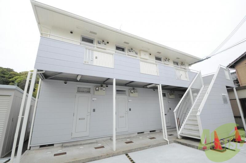 建物外観　存在感のある外観は落ちついた色合いで、堂々としていますね。