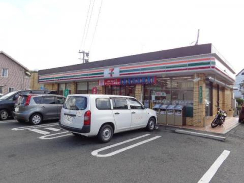 コンビニ　セブンイレブン 福岡早見店（コンビニ）まで599m