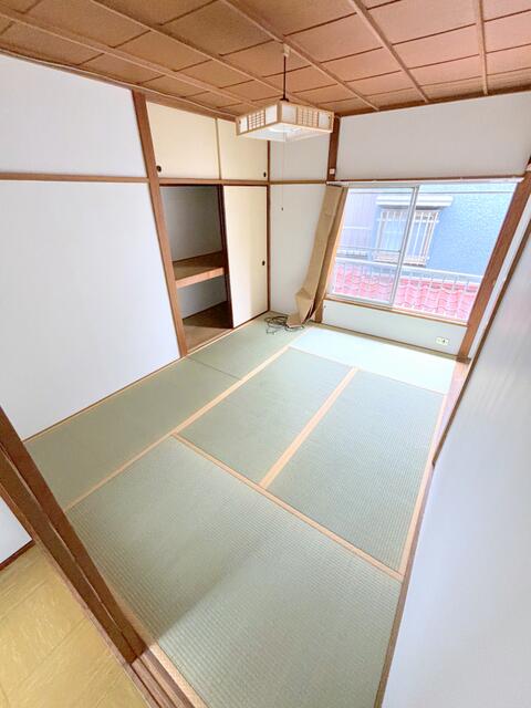 都営大江戸線 西新宿五丁目駅 徒歩10分 2階建 築56年の内装写真