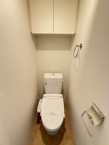 セレニテ難波グランデノールのトイレ写真
