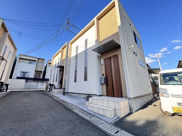 熊本市電健軍線 健軍町駅 徒歩46分 築9年