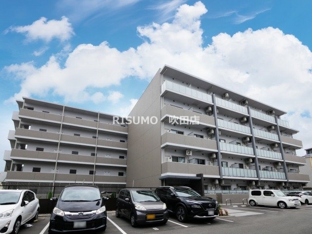建物外観　詳細は、RISUMO吹田店までお問い合わせ下さい♪