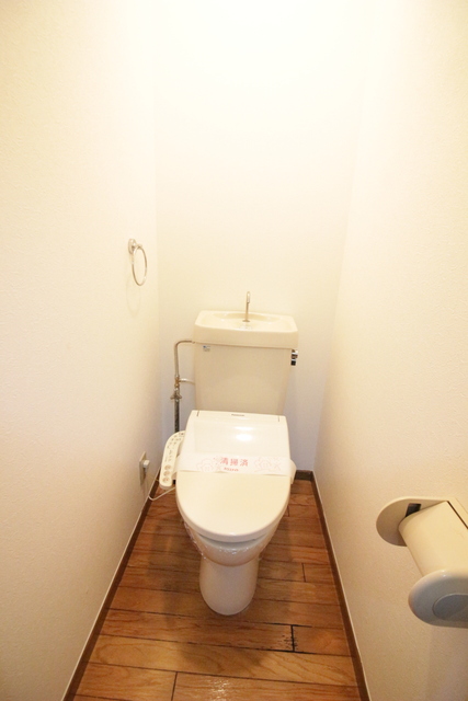 【グレイスコーポ三輪のトイレ】