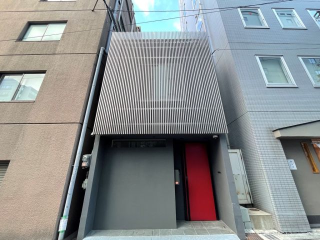 天満橋戸建の建物外観