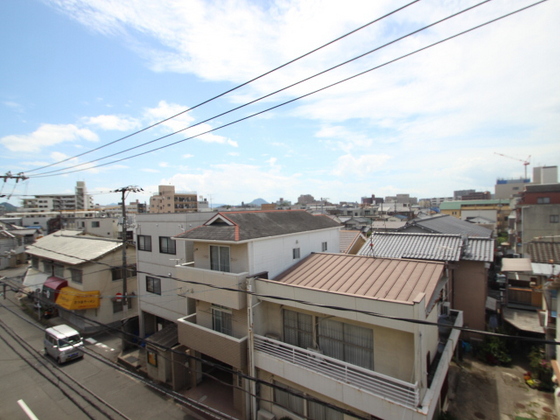 【広島市南区西旭町のマンションの眺望】