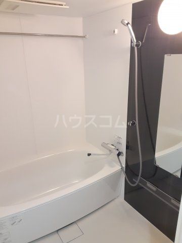 【T&R Apartmentのバス・シャワールーム】