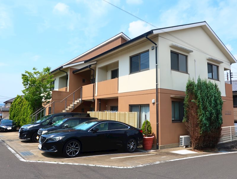 メゾンさくら（上野町）の建物外観