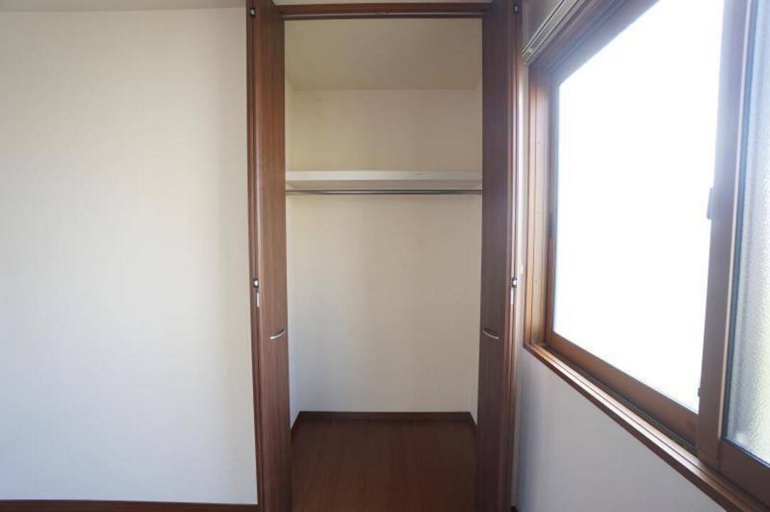 収納　クローゼット