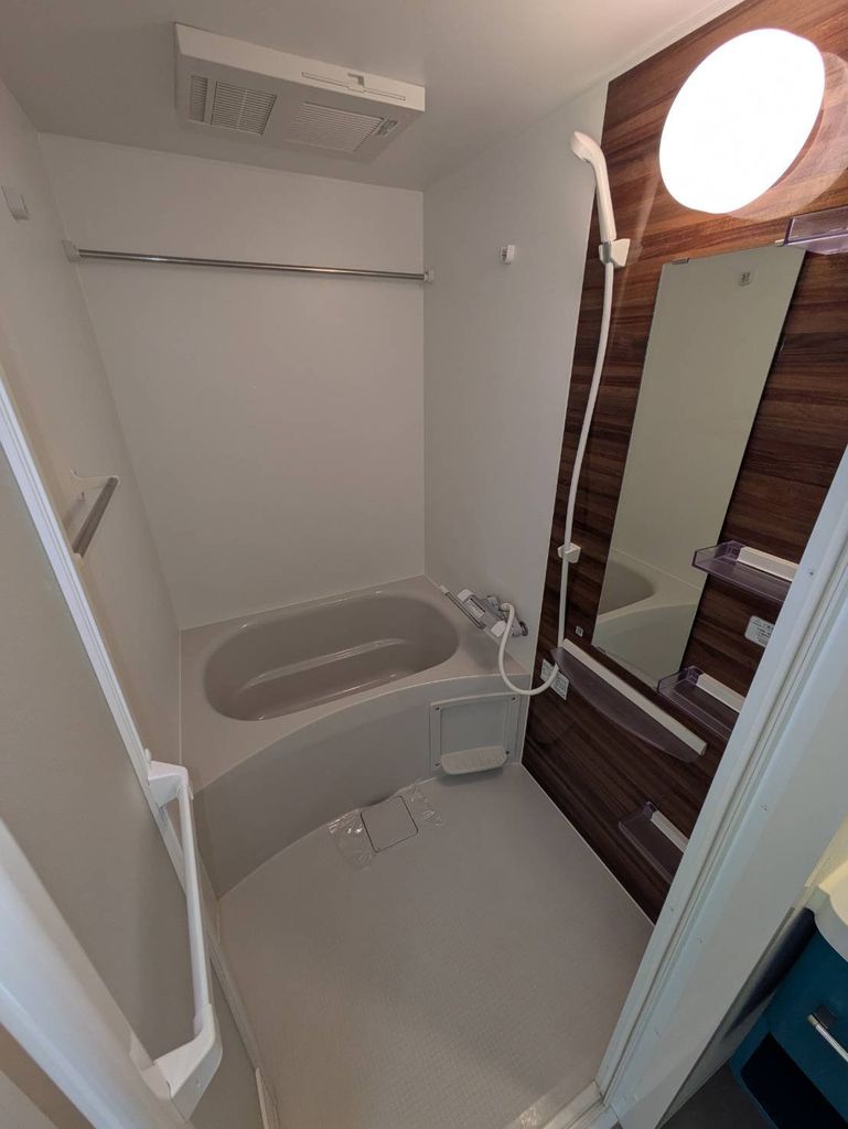 バス・シャワールーム　バルコニー