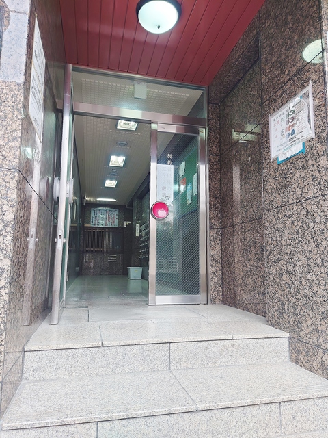 エントランス　エントランス