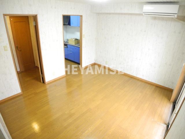 居室・リビング　別号室写真