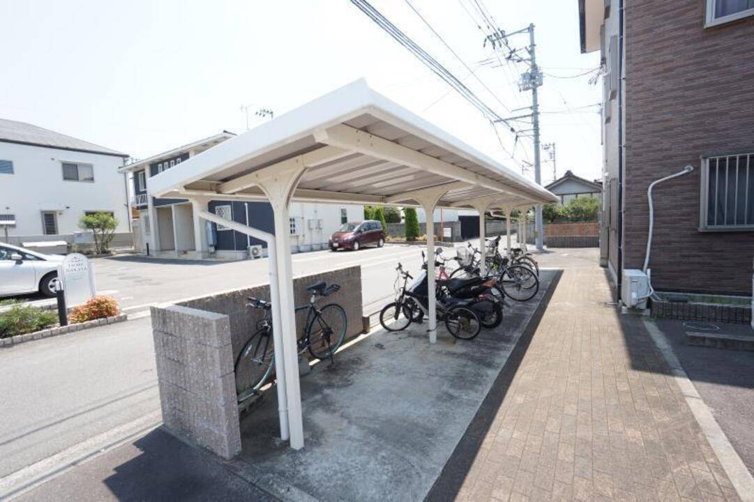 駐車場　駐輪場