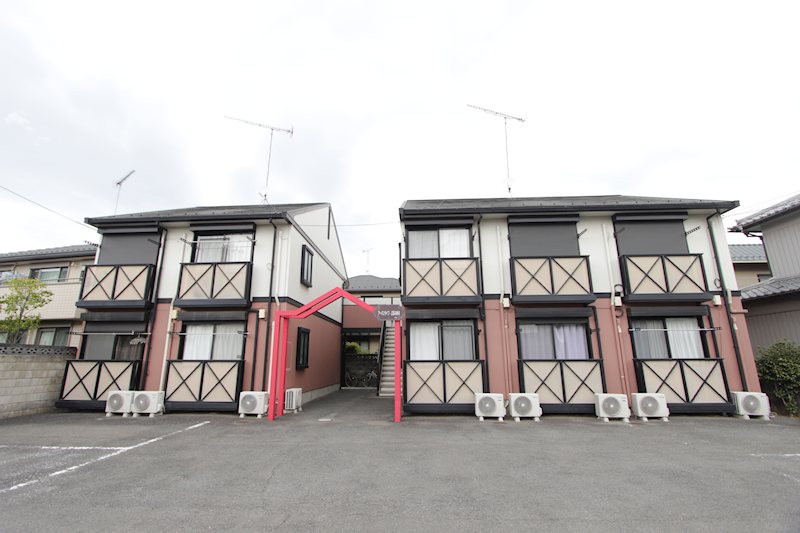 建物外観　熊谷駅まで徒歩13分♪