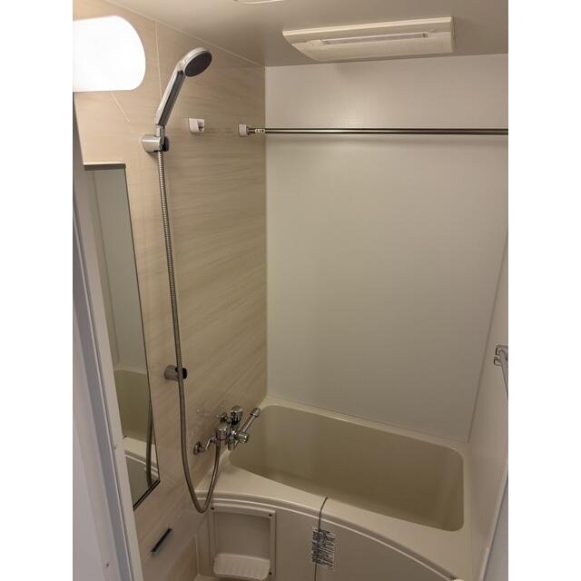 バス・シャワールーム　別部屋参考写真