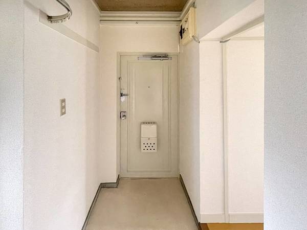 玄関　ビレッジハウスの同一物件・同一タイプの間取りの写真です