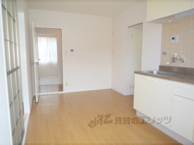 キッチン　ダイニング