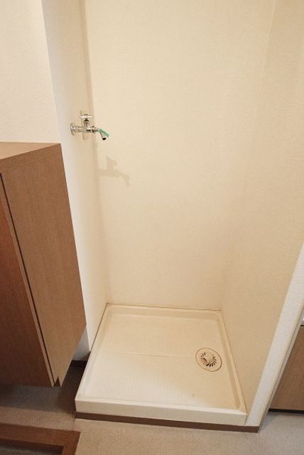 洗面設備　★室内洗濯機置場完備★