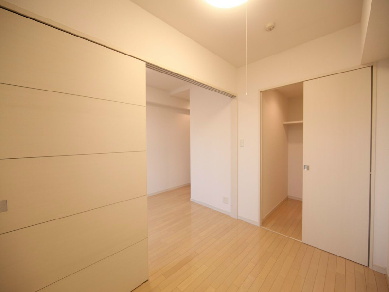 その他部屋・スペース　洋室3.8帖　ウォークインクロゼット付（収納充実してます）