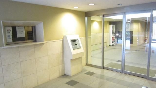 エントランス　オートロック付マンション