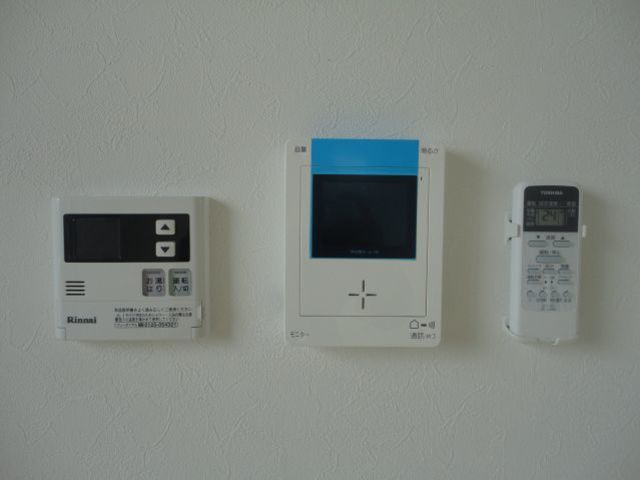 玄関　別部屋の写真です